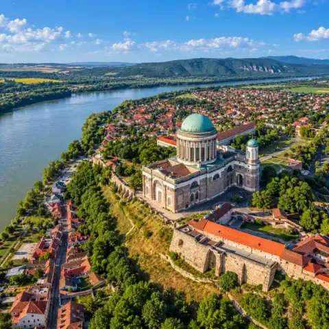 esztergom-sightseeing-hungary